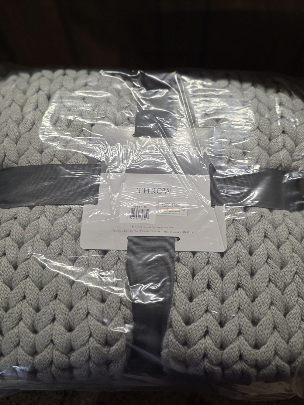 Madison Park Chunky Double Knit Handmade Throw β Gray β New